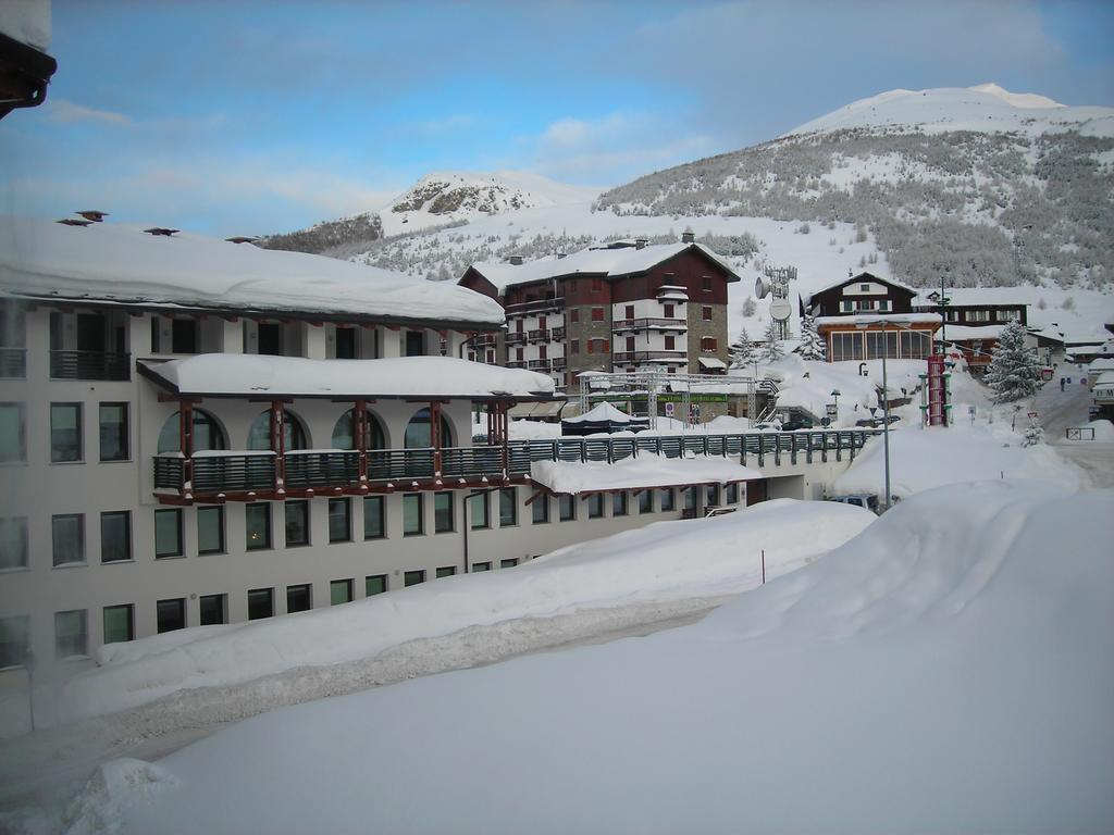 Torre Dell'Orologio Apartment Colle Colle Sestriere Екстериор снимка